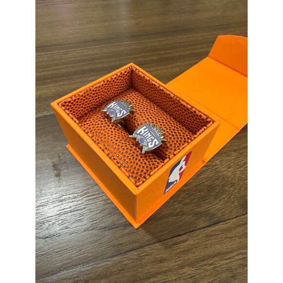 NBA Sacramento Kings Cuff Links - Picture 5 of 5